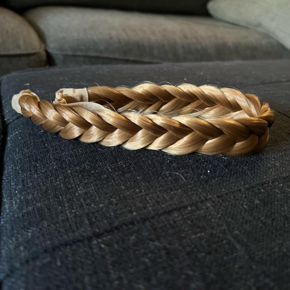 Madison Braids “Lulu” two-strand hair braid handband